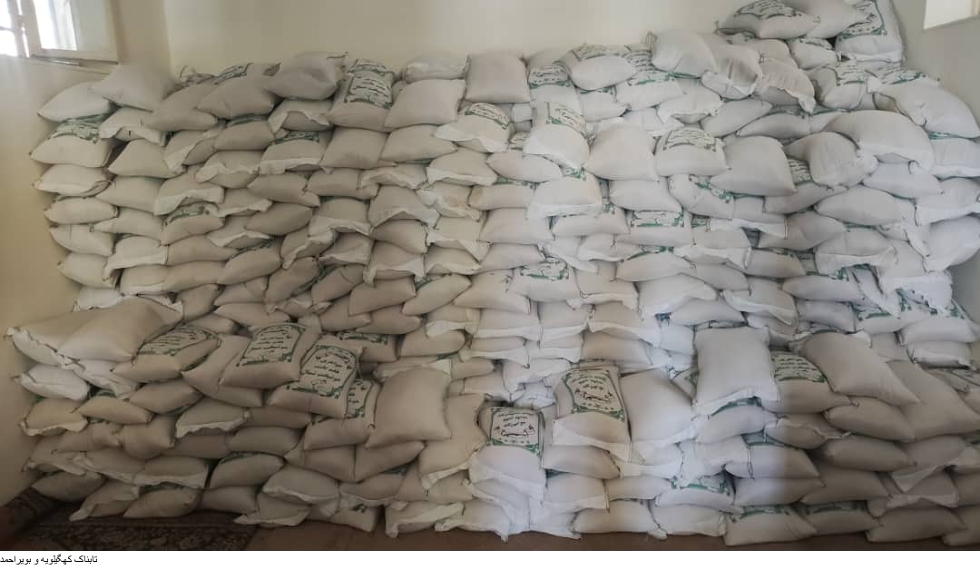 توزیه 10 تن برنج رابگان برای پخت نذری در دنا