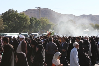 گزارش تصویری استقبال از خانواده شهید کشف هویت شده