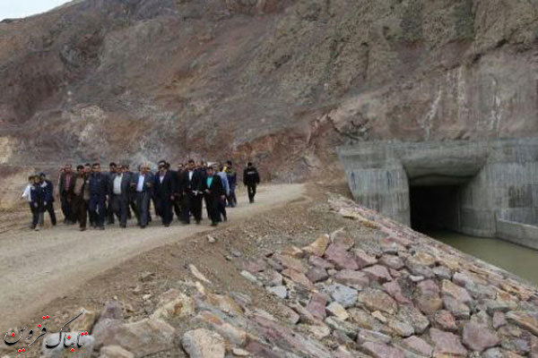 استاندار قزوین از سد بالاخانلو بازدید کرد استاندار قزوین از سد بالاخانلو بازدید کرد