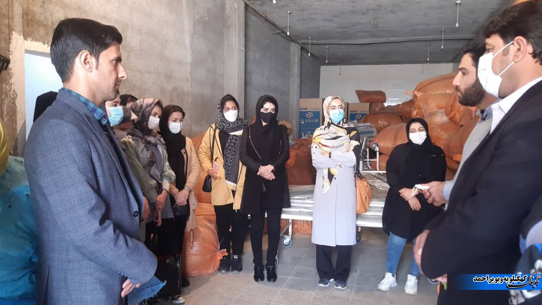 بازدید آموزشی کارشناسان و کشاورزان استان ایلام از مزارع گیاهان دارویی شهرستان لنده+تصاویر بازدید آموزشی کارشناسان و کشاورزان استان ایلام از مزارع گیاهان دارویی شهرستان لنده+تصاویر