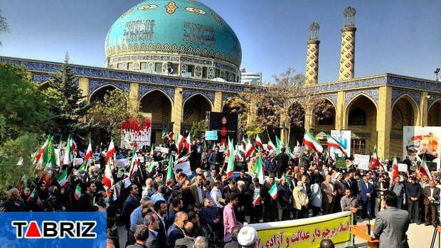 تجمع عظیم دانشگاهیان تبریز در محکومیت اغتشاشات اخیر
