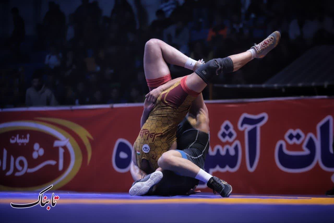 اختتامیه رقابت‌های کشتی آزاد قهرمانی کشور در گرگان+تصاویر