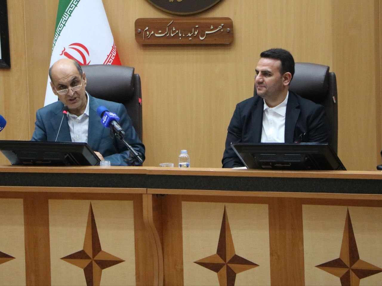 بانکهای خصوصی در حمایت از اشتغالزایی ناکام ماندهاند/آلودگی شهر صنعتی رشت، زنگ خطر برای تالاب انزلی و دو رودخانه حیاتی بانکهای خصوصی در حمایت از اشتغالزایی ناکام ماندهاند/آلودگی شهر صنعتی رشت، زنگ خطر برای تالاب انزلی و دو رودخانه حیاتی