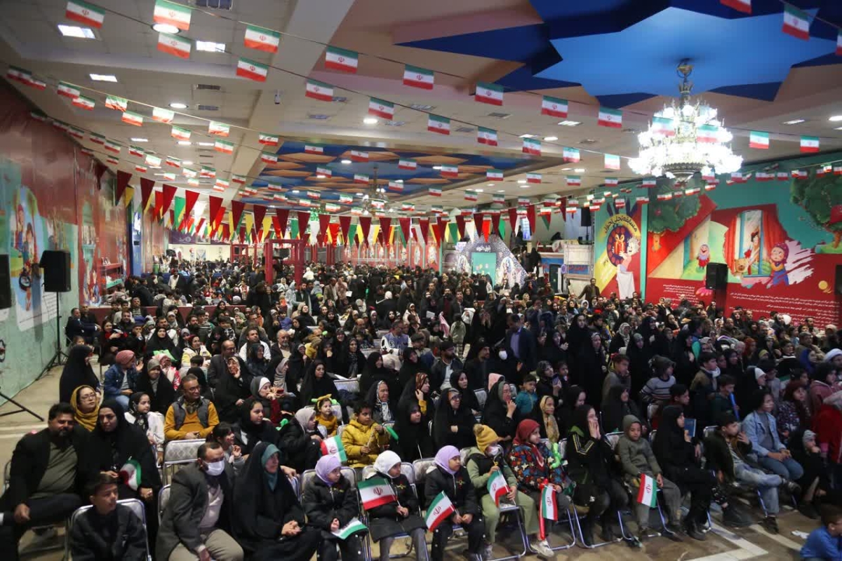 بازدید ۸۶ هزار نفری قمی‌ها از شادواره شهروندی