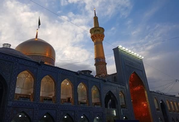 زیارت از راه دور حرم مطهر رضوی در چهارشنبه های امام رضایی + فیلم