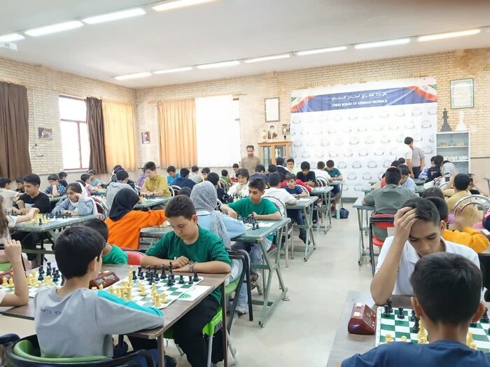 جشنواره مسابقات شطرنج قهرمانی در کرمان برگزار می شود