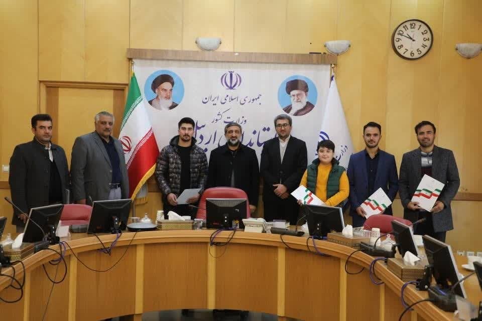 استاندار اردبیل از ورزشکاران مدالآور استان در رقابتهای آسیایی تجلیل کرد