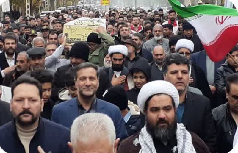 استقبال کم نظیر مردم شهرستان تربت جام از شهید گمنام دفاع مقدس+فیلم