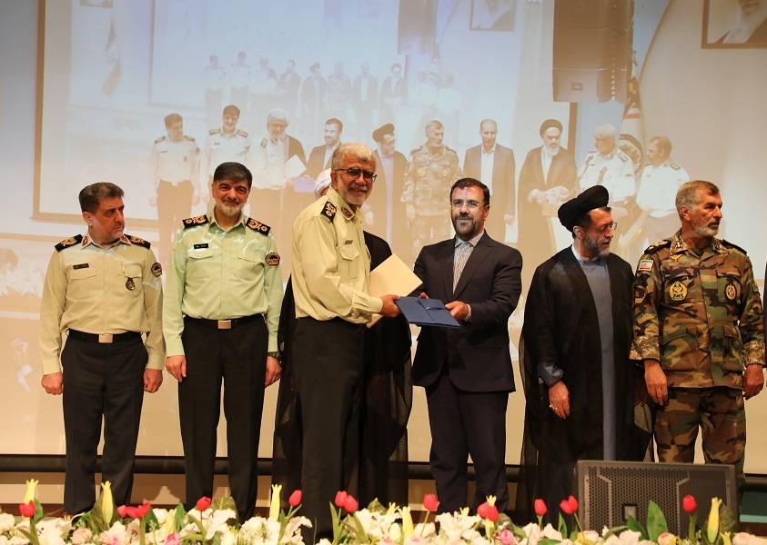 رمز موفقیت پلیس رضایت واعتماد مردم است/عزیزالله ملکی فرمانده انتظامی استان فارس شد