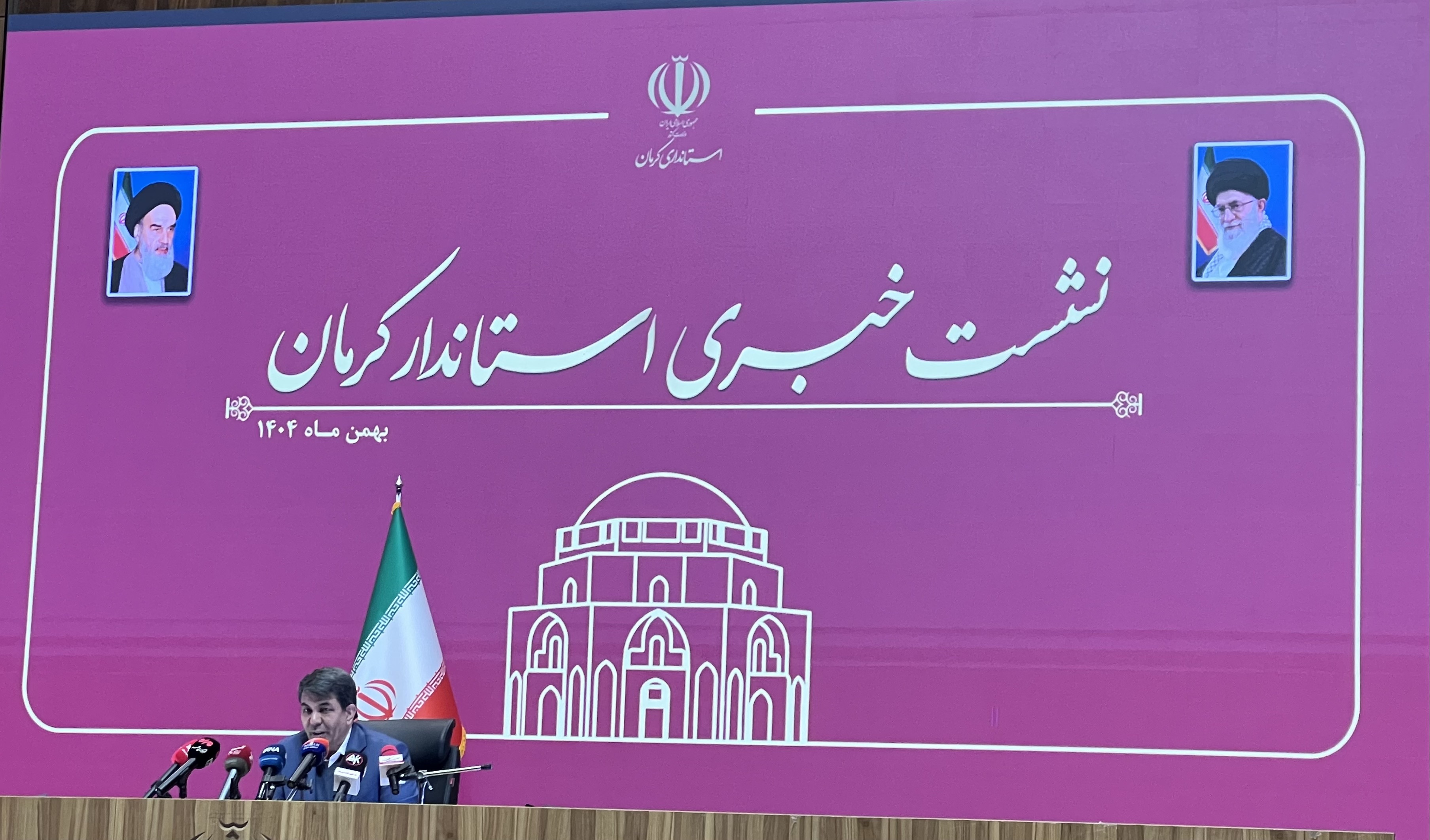 استاندار کرمان از افتتاح ۳۶۲ پروژه در دهه فجر خبر داد