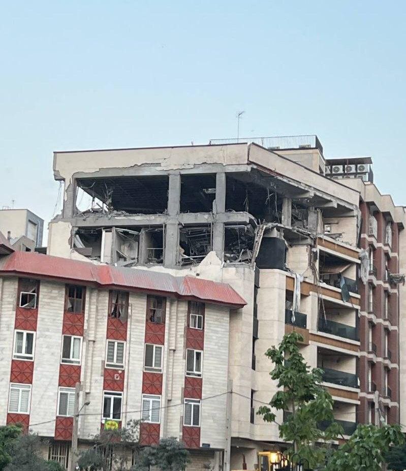 جزئیات حملات جنایتکارانه امروز رژیم صهیونیستی به برخی از شهرهای کشور +فیلم جزئیات حملات جنایتکارانه امروز رژیم صهیونیستی به برخی از شهرهای کشور +فیلم