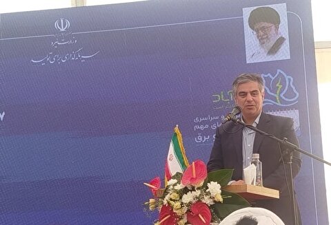 مرکزی ۲۰ درصد از برق خورشیدی کشور را به شبکه تزریق می‌کند