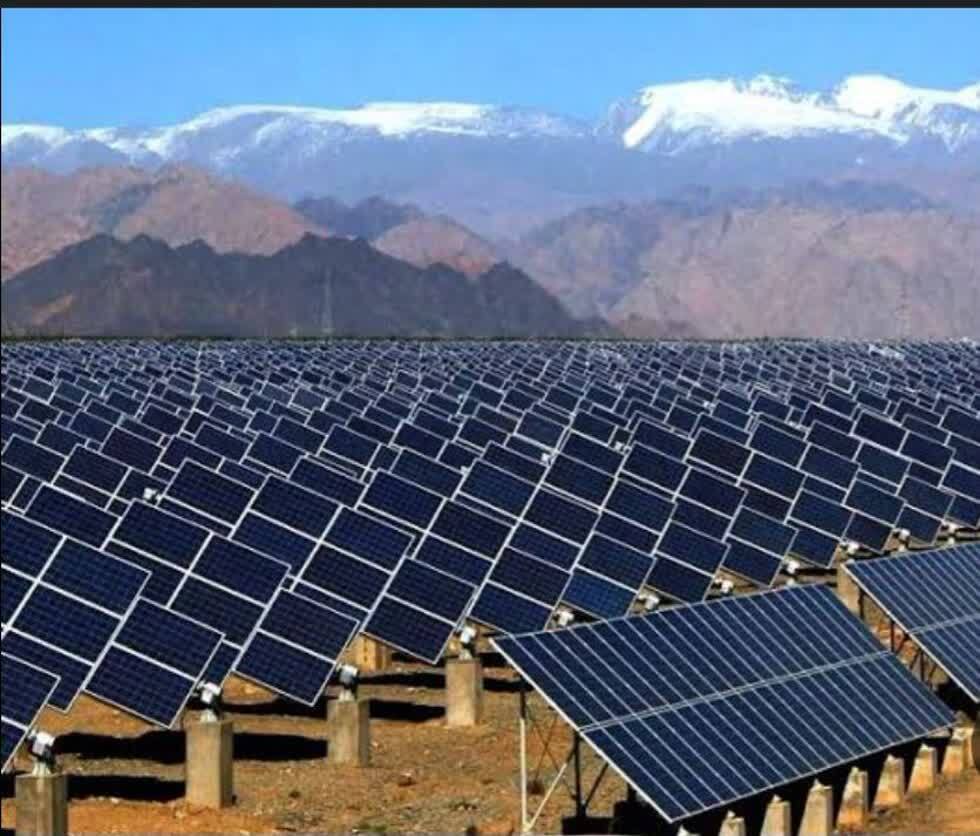 سرمایهگذاری ۱۴ درصدی برای نیروگاه خورشیدی در کرمانشاه/ از ادارات تا پشت بام خانهها سرمایهگذاری ۱۴ درصدی برای نیروگاه خورشیدی در کرمانشاه/ از ادارات تا پشت بام خانهها