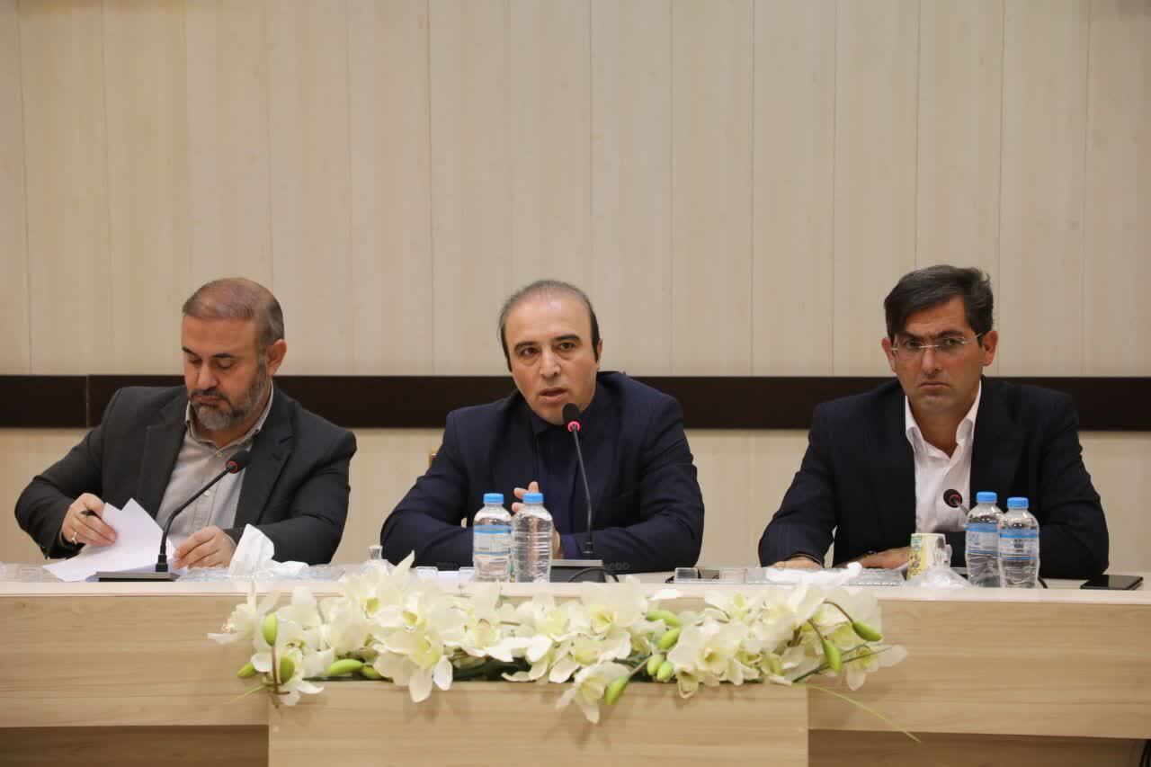 مشکلات ۱۲ واحد تولیدی بررسی و راهکارهای لازم اتخاذ شد/ نیاز واحدهای تولیدی استان به ۲۵۰۰ نفر نیروی کار مشکلات ۱۲ واحد تولیدی بررسی و راهکارهای لازم اتخاذ شد/ نیاز واحدهای تولیدی استان به ۲۵۰۰ نفر نیروی کار