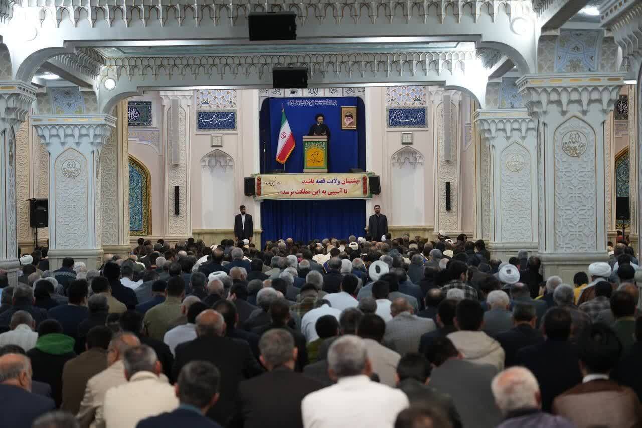 از تمام گروههای مطالبهگر میخواهم دولت را تحت فشار بگذارند از تمام گروههای مطالبهگر میخواهم دولت را تحت فشار بگذارند