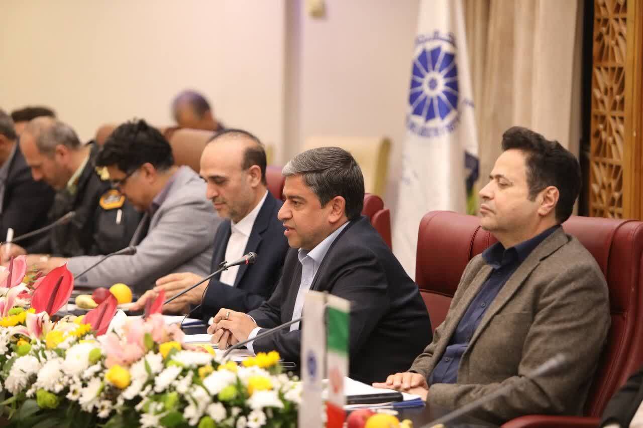 ۵۶ هلدینگ معتبر در مسیر ورود به اردبیل ۵۶ هلدینگ معتبر در مسیر ورود به اردبیل